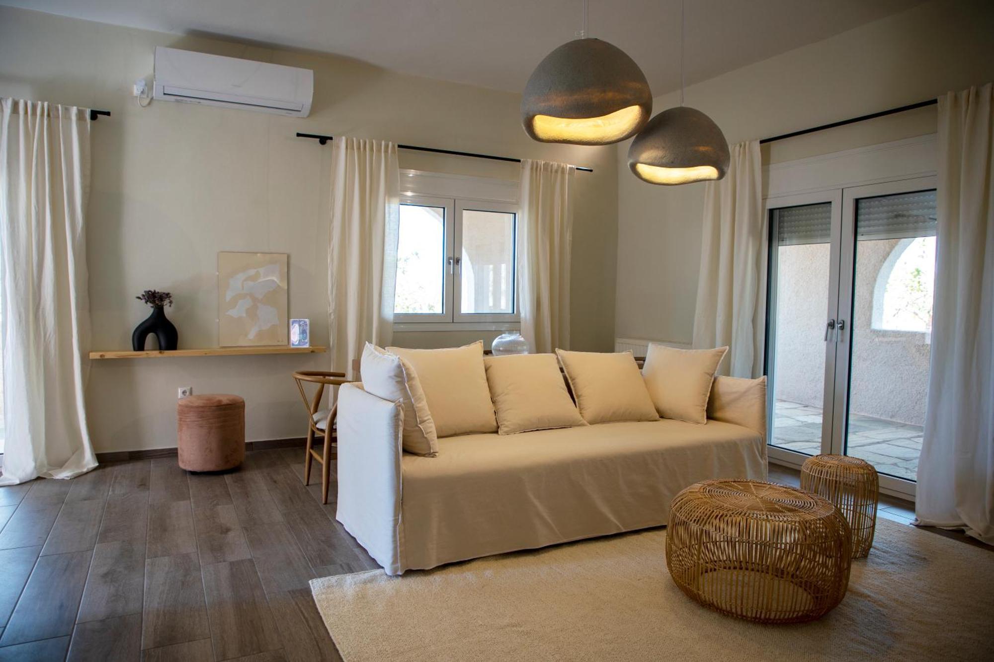 Apartment Oinopia
