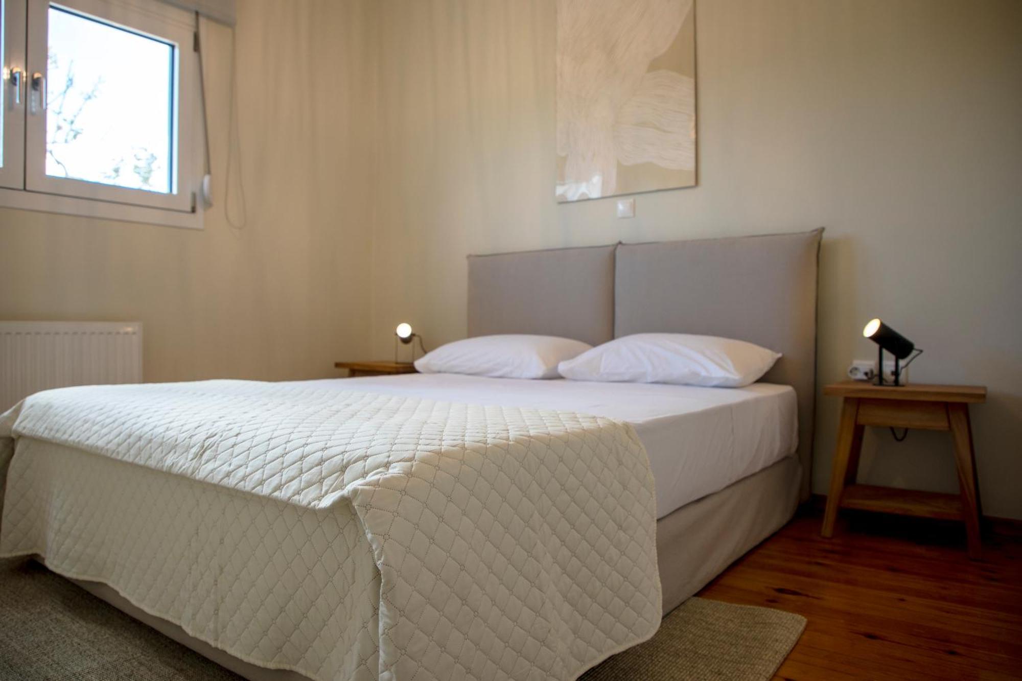 Apartment Oinopia *